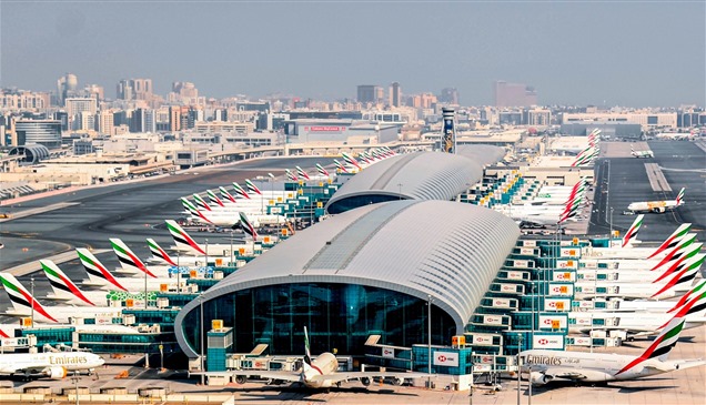 مطارات دبي تستأنف نشاطها جزئياً بعدد محدود من الرحلات الجوية