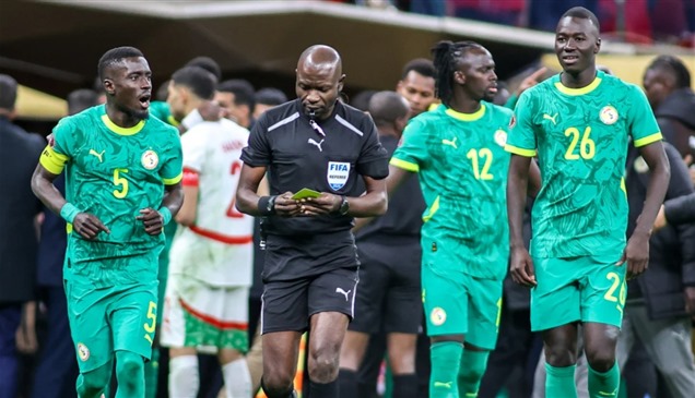 دفع ثمن نهائي أمم أفريقيا.. "فيفا" يستبعد جاك ندالا من قائمة حكام المونديال