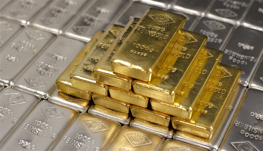 ارتفاع في أسعار رسوم الذهب والفضة في الهند (رويترز)