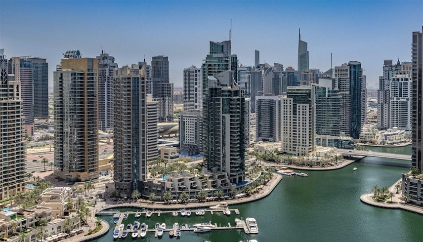 شقق متشابهة وأسعار مختلفة.. كيف تُحدد قيمة العقارات في الإمارات؟ 