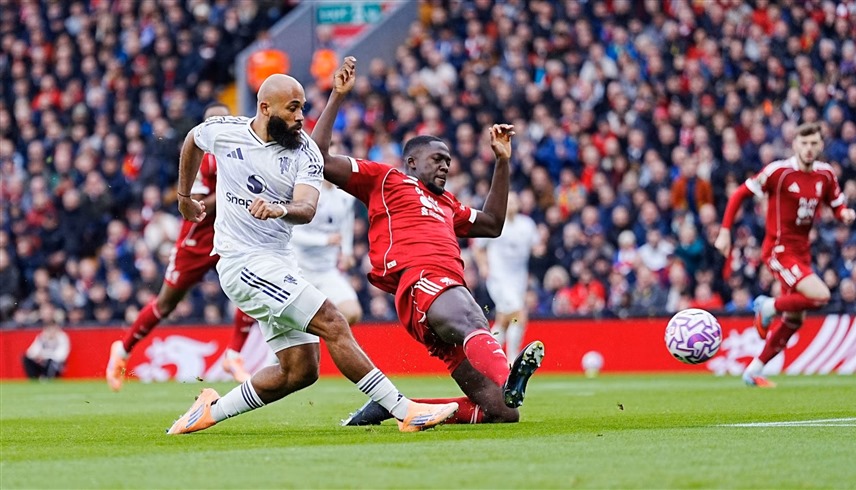 ليفربول ومانشستر يونايتد (إكس)