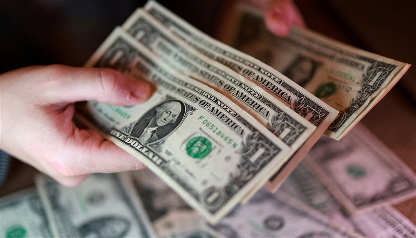تسييل 240 مليار دولار من الحيازات الأجنبية في السندات الأمريكية 