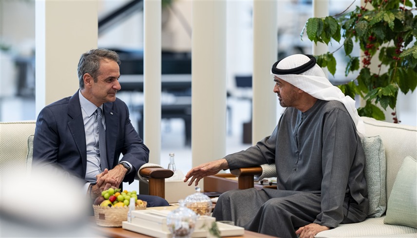 محمد بن زايد ورئيس وزراء اليونان يبحثان تعزيز الشراكة والتطورات الإقليمية 