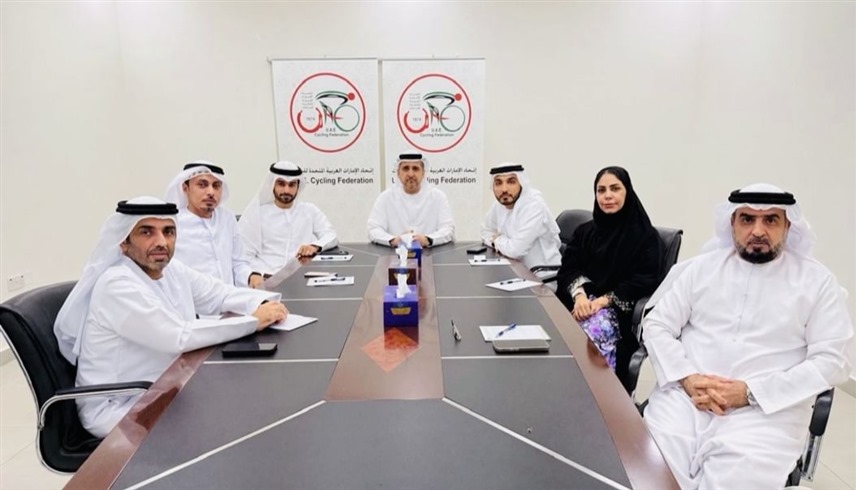 من اجتماع اتحاد الإمارات للدراجات الهوائية (وام)