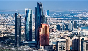 تقرير عالمي: ارتفاع قوي بإيجارات المكاتب في أبوظبي ودبي رغم التوترات الإقليمية