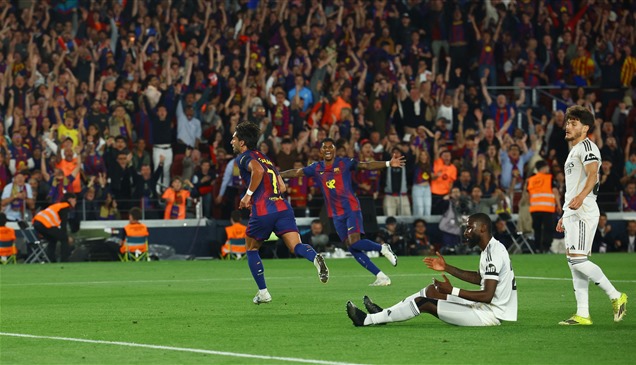 برشلونة على بعد 45 دقيقة من التتويج بلقب "الليغا"