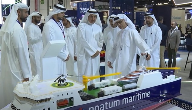 صقر غباش يزور معرض "اصنع في الإمارات 2026"