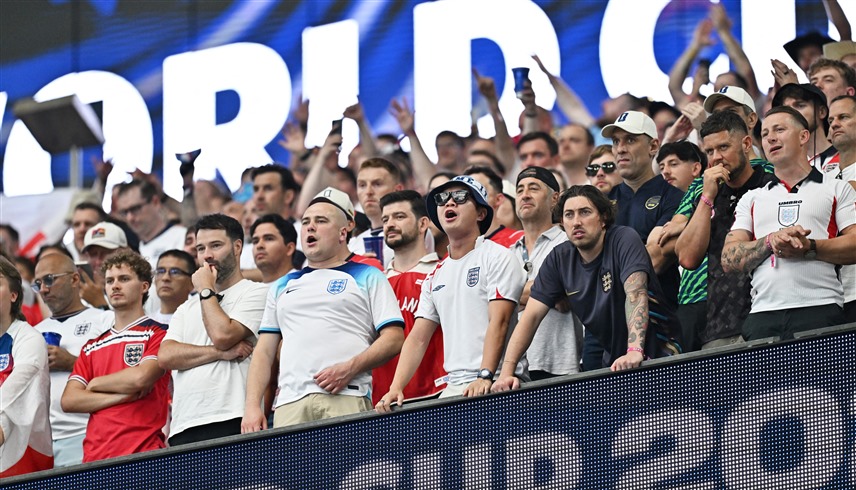 جماهير منتخب إنجلترا (رويترز)