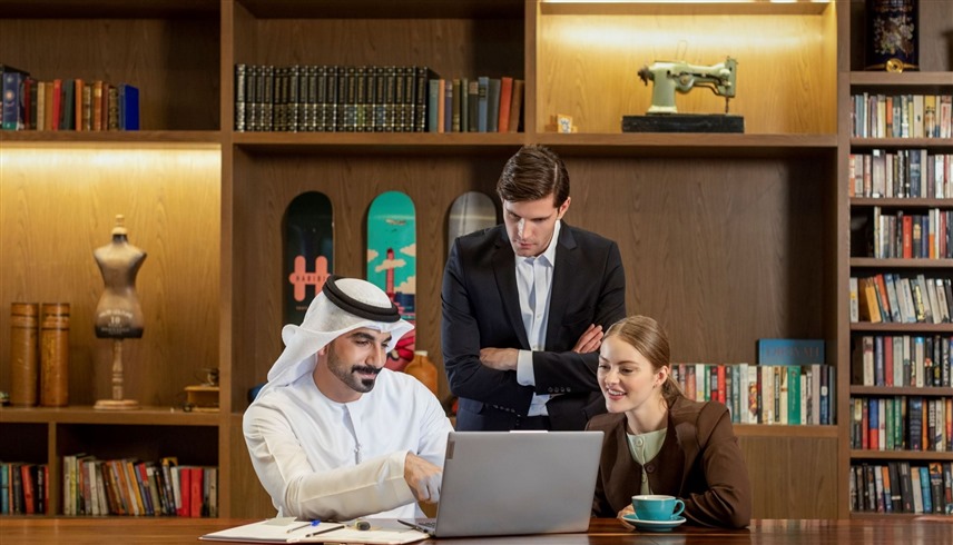 دبي تطلق مزايا جديدة لتأسيس الشركات وتخفّض تكاليف بدء الأعمال 