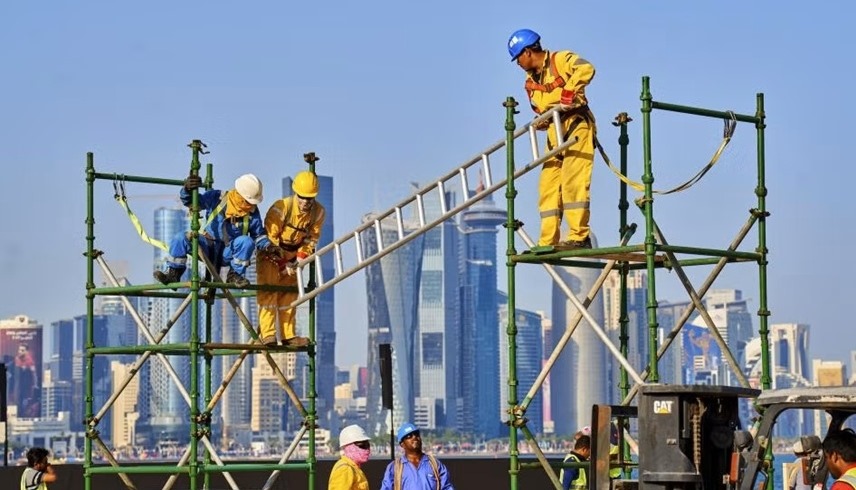 الإمارات: حظر العمل وقت الظهيرة يبدأ 15 يونيو وحتى