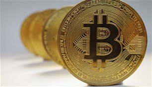 بيتكوين تحت المجهر.. المستثمرون يترقبون قاع الدورة
