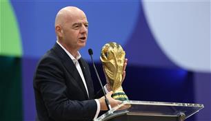 516 طناً من الانبعاثات.. الثمن البيئي لـ27 رحلة لرئيس "فيفا" في كأس العالم