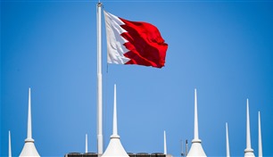 البحرين تتصدى لـ 3 صواريخ وطائرات مسيّرة إيرانية