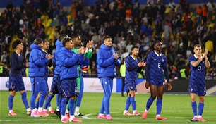 منتخب فرنسا يتجاهل المخاوف عقب الهزيمة المفاجئة أمام كوت ديفوار