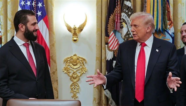 الشرع يدعو ترامب إلى رفع العقوبات المتبقية على سوريا