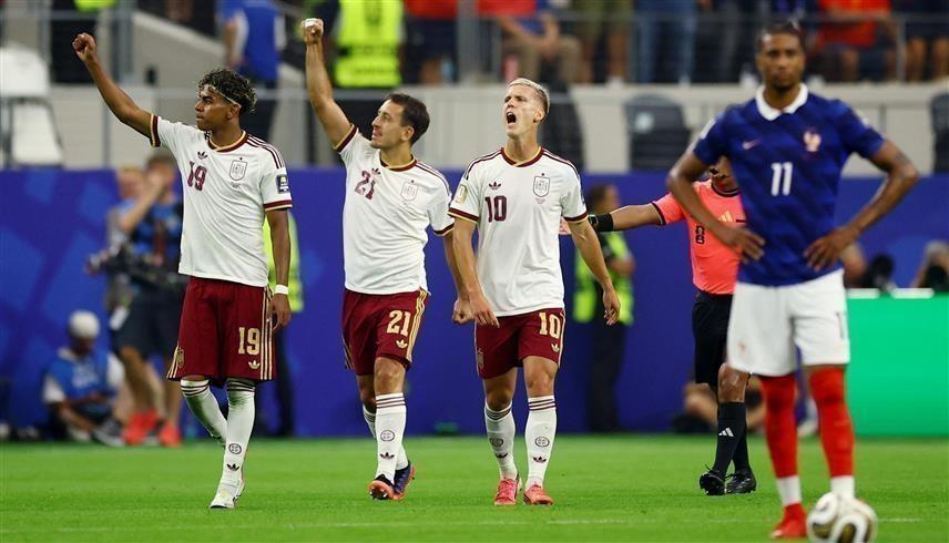 من مباراة منتخب إسبانيا وفرنسا (رويترز)