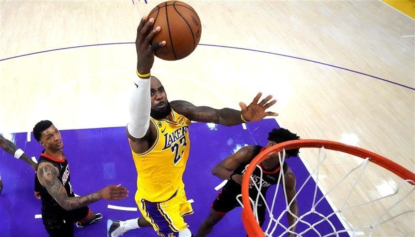 عوائد البث التفزيوني تُنعش رواتب لاعبي NBA (رويترز)