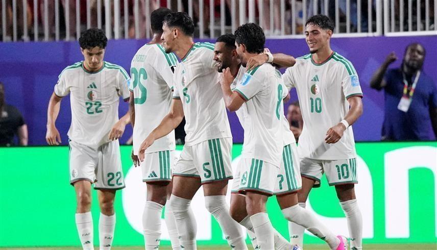 منتخب الجزائر (رويترز)