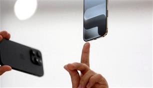 آبل تختبر تقنية لتشغيل نماذج الذكاء الاصطناعي مباشرة على iPhone