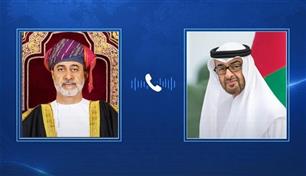 محمد بن زايد وسلطان عمان يبحثان هاتفياً التطورات الإقليمية