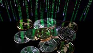 أوروبا تشدد الرقابة على العملات المشفرة.. مئات الشركات خارج السوق