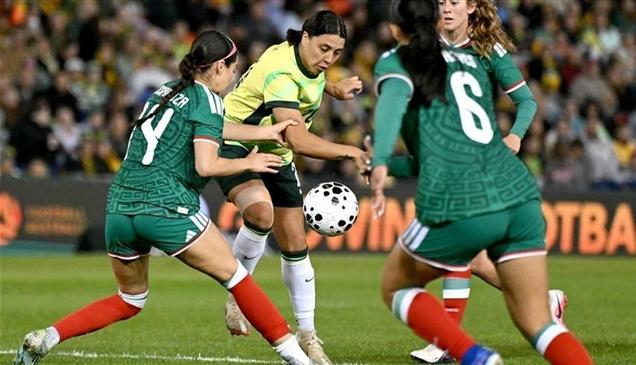 فجوة الأجور تهدد القيمة السوقية للدوري الأسترالي للسيدات.. ومطالبات بضخ استثمارات جديدة