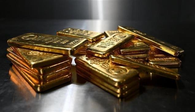 تراجع الذهب مع ترقب قرار الفيدرالي الأمريكي بشأن أسعار الفائدة 