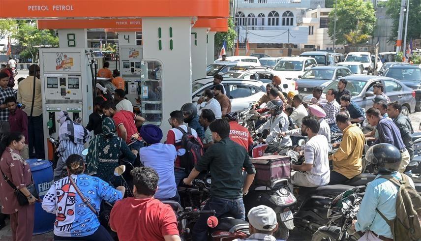 إحدى محطات مدينة أمريتسار في الهند (AFP)