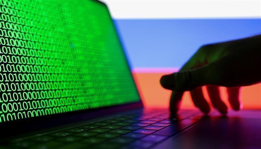 قراصنة روس يستعينون بالذكاء الاصطناعي لاختراق شركات أوروبية (رويترز)