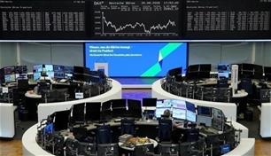  "التكنولوجيا" تقود تراجع أسهم أوروبا.. والأنظار صوب العقوبات الأمريكية على إيران  