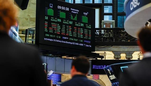 "ستاندرد اند بورز" و"ناسداك" يغلقان على ارتفاع