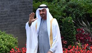 محمد بن زايد وملك الأردن يبحثان علاقات البلدين والتطورات الإقليمية