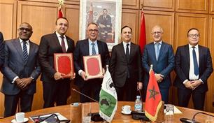 المغرب يوقع تمويلات بـ465 مليون دولار لتطوير السكك وتنمية المهارات