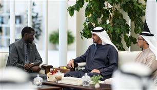 محمد بن زايد ورئيس السنغال يبحثان تعزيز علاقات التعاون