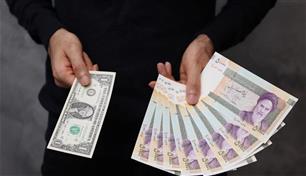 عملة إيران تتراجع إلى 2.2 مليون ريال مقابل الدولار