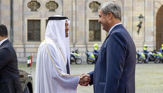 محمد بن زايد ورئيس حكومة بافاريا يبحثان تعزيز علاقات التعاون