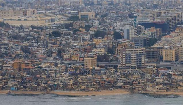 تحت ضغط الانكماش.. لبنان يواجه خيارات محدودة لمعالجة أزمة الودائع