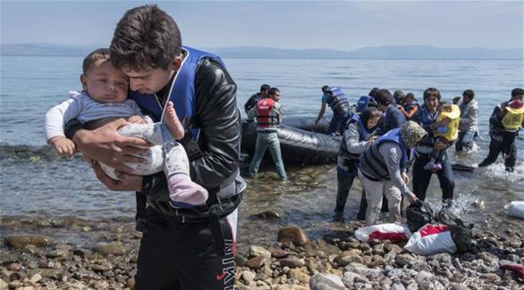 لاجئون سوريون يصلون إلى اليونان (أرشيف)