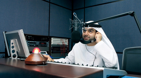 إبراهيم أستادي في برنامج "كرنفال" على "دبي إف إم"   (المصدر)