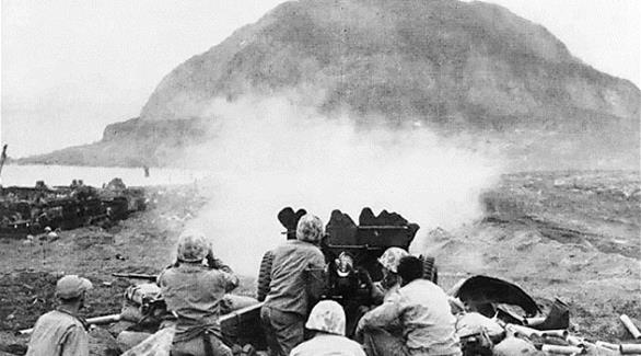 أمريكا واليابان أحيتا ذكرى قتلى أيو جيما في الحرب العالمية الثانية