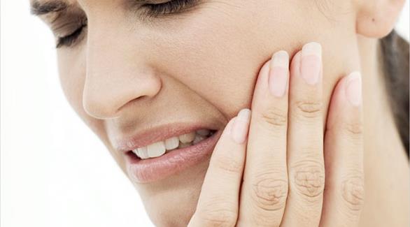 الحساسية للأطعمة الباردة علامة على إمكانية إنقاذ الأسنان