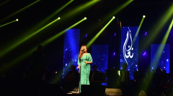 أنغام في حفلها الغنائي علي هامش فعاليات مهرجان الإسكندرية للأغنية (المصدر)