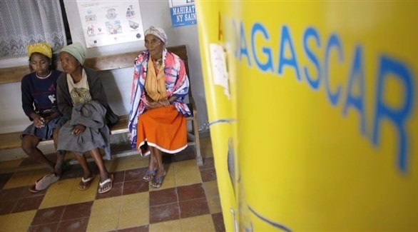 مرضى ينتظرون العلاج في مدغشقر