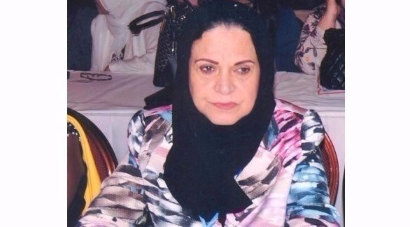 أول وكيلة وزارة تعليم في الإمارات الدكتورة عائشة السيار (أرشيف)