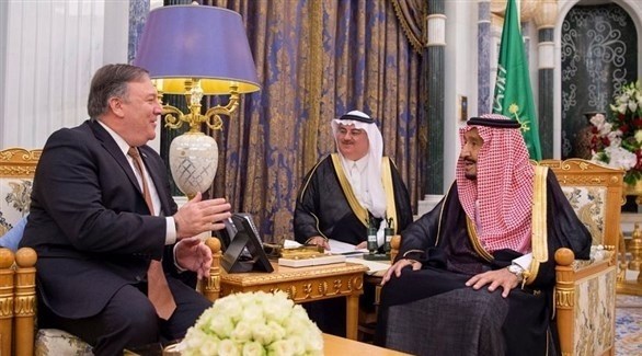 العاهل السعودي سلمان بن عبد العزيز ووزير الخارجية الأمريكي مايك بومبيو (واس)