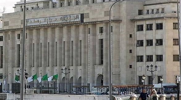 مبنى البرلمان في العاصمة الجزائرية (أرشيف)