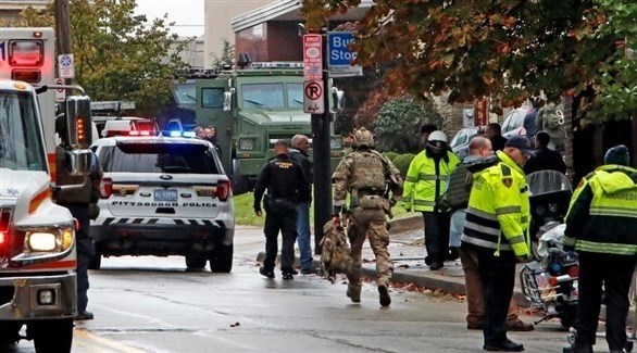رجال شرطة في موقع الهجوم على مسجد في بنسلفانيا.(أرشيف)