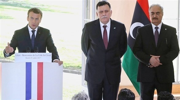 الرئيس الفرنسي إيمانويل ماكرون ورئيس حكومة الوفاق الليبية فايز السراج والمشير خليفة حفتر (أرشيف)