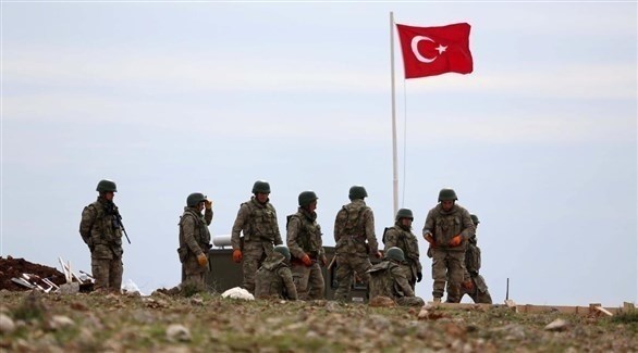 قوات تركية عند نقطة حدودية مع سوريا (أرشيف)