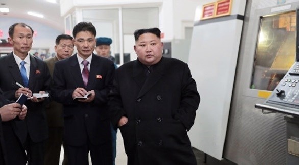 زعيم كوريا الشمالية يتفقد مصنع للزجاج (أرشيف)
